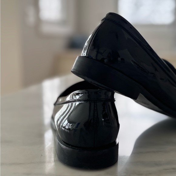 glossy Prada patent leather logo loafers made in Italy - Picture 7 of 16